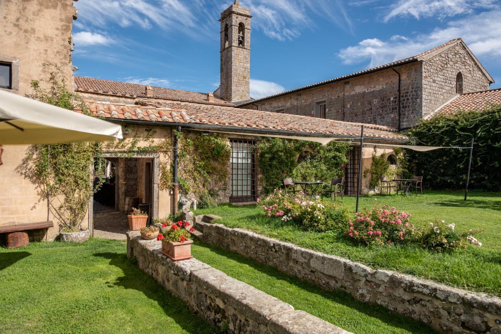 Отель Convento San Bartolomeo Аббадиа Сан Сальваторе Экстерьер фото